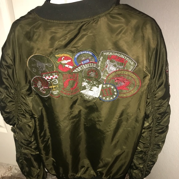 GREEN BOMBER JACKET - Picture 2 of 3